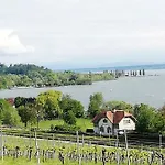 Am Bodensee Mit 3 Schlafzimmer Ueber 2 Etage Mit Kleine Balkon Bis 6 Personen Apartamento