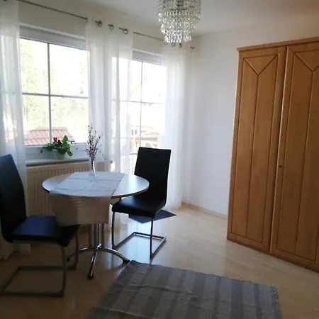Am Bodensee Mit 3 Schlafzimmer Ueber 2 Etage Mit Kleine Balkon Bis 6 Personen 아파트 위버링겐
