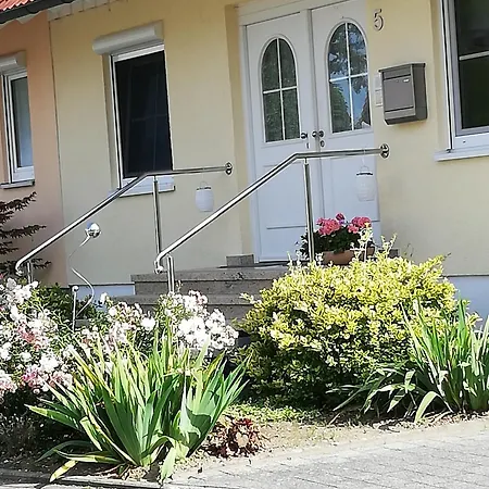 Am Bodensee Mit 3 Schlafzimmer Ueber 2 Etage Mit Kleine Balkon Bis 7 Personen * Иберлинген