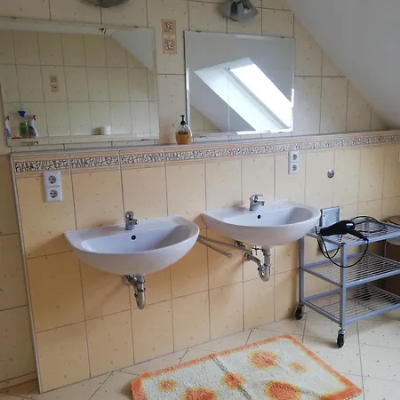 Am Bodensee Mit 3 Schlafzimmer Ueber 2 Etage Mit Kleine Balkon Bis 6 Personen 아파트 *