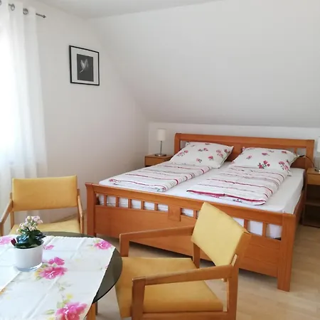 Apartman Am Bodensee Mit 3 Schlafzimmer Ueber 2 Etage Mit Kleine Balkon Bis 6 Personen
