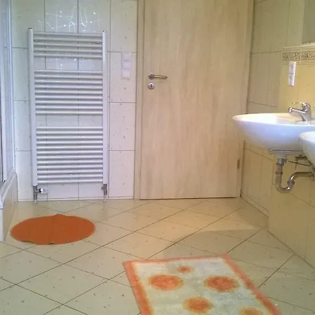 Am Bodensee Mit 3 Schlafzimmer Ueber 2 Etage Mit Kleine Balkon Bis 7 Personen *