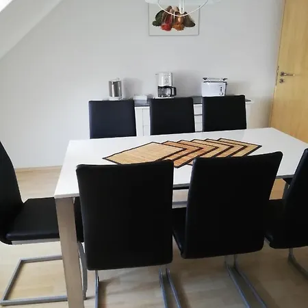 Am Bodensee Mit 3 Schlafzimmer Ueber 2 Etage Mit Kleine Balkon Bis 7 Personen Apartamento *