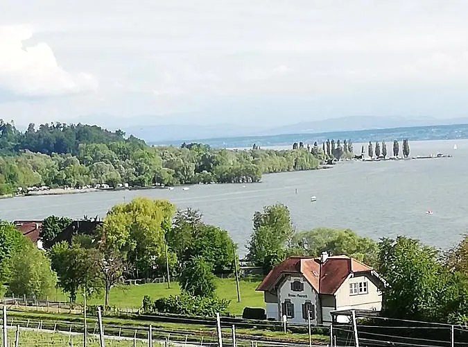 Am Bodensee Mit 3 Schlafzimmer Ueber 2 Etage Mit Kleine Balkon Bis 7 Personen アパート