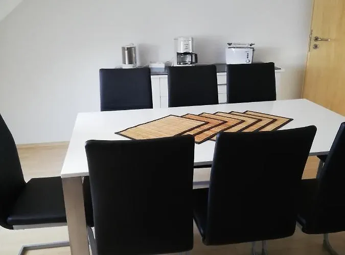 Am Bodensee Mit 3 Schlafzimmer Ueber 2 Etage Mit Kleine Balkon Bis 7 Personen アパート *